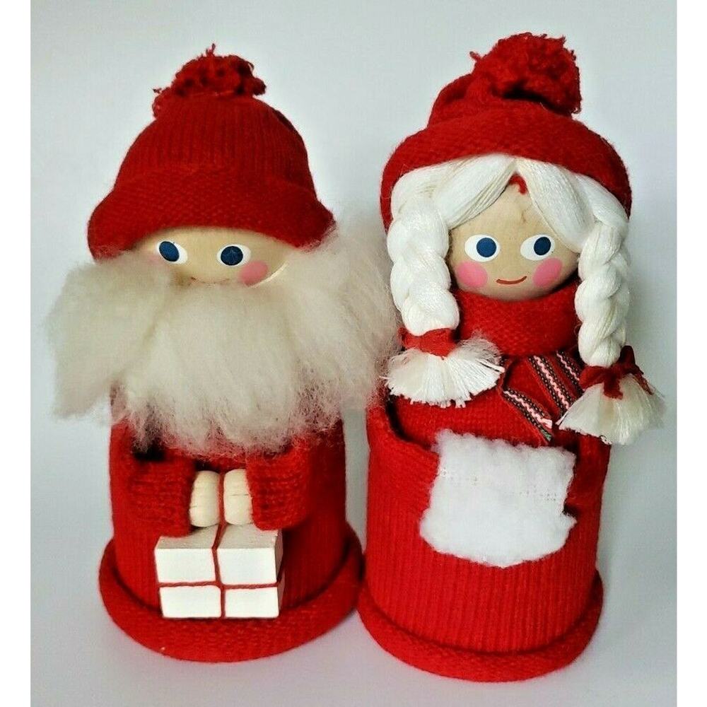 Vintage Holiday Handmade Wooden Doll Figurines Sweden Pair Mr‎ & Mrs Rare U33/11